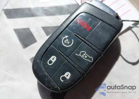 2016 Jeep Grand Cherokee Laredo z USA, uszkodzony, nr VIN 1C4RJEAG3GC382241